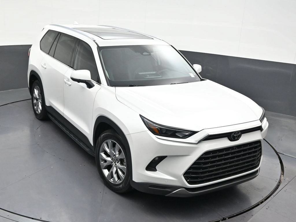 Used 2024 Toyota Grand Highlander AWD Hybrid image 22