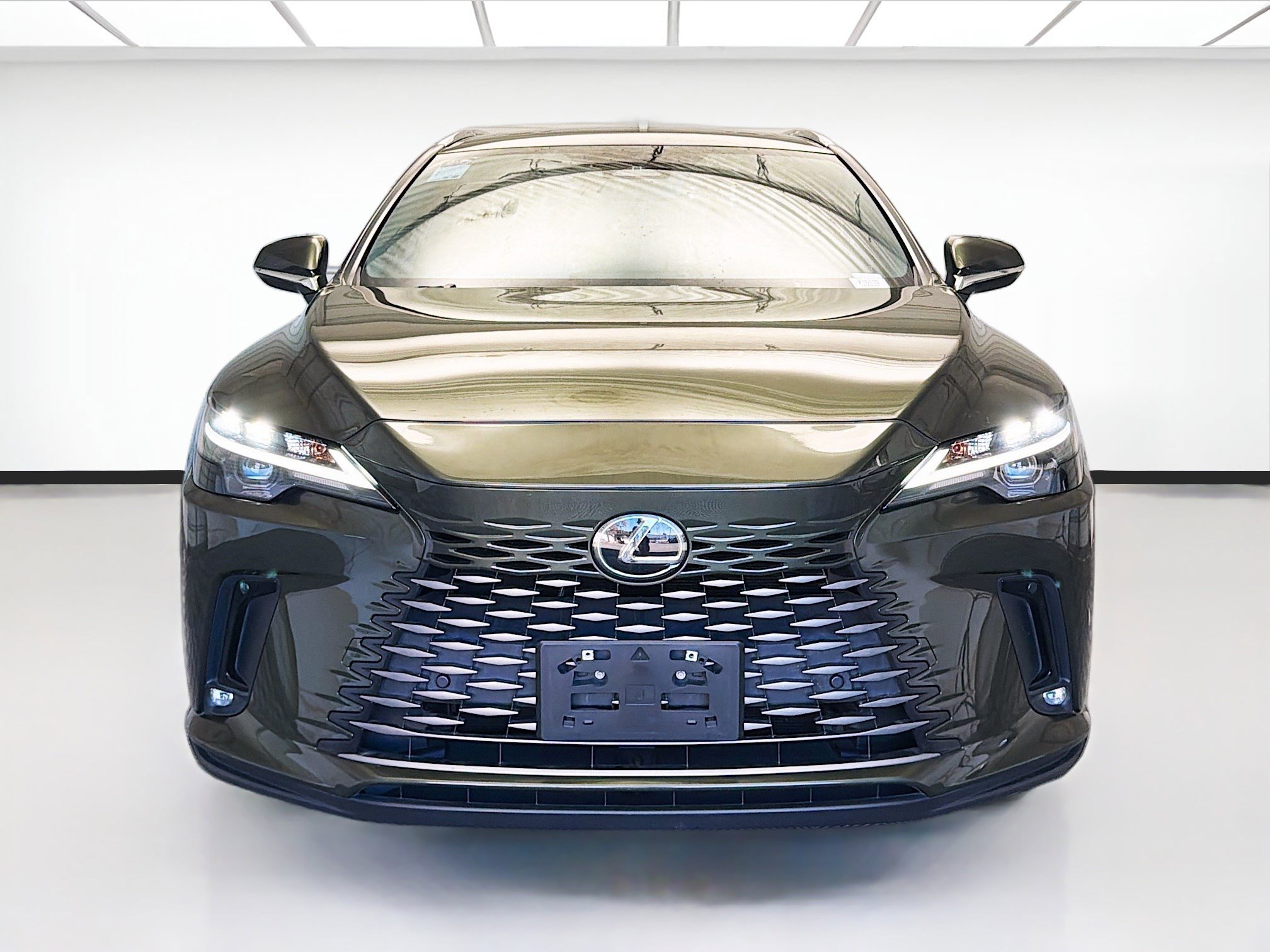 Used 2023 Lexus RX 350 Premium w/ Accessory Package (Z1) image 2