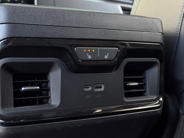 Used 2023 GMC Sierra 1500 AT4 w/ AT4 Preferred Package image 19