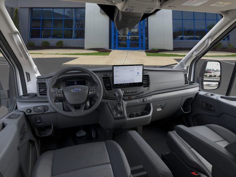 New 2026 Ford Transit 250 148 Medium Roof w/ Load Area Protection Package RWD image 9
