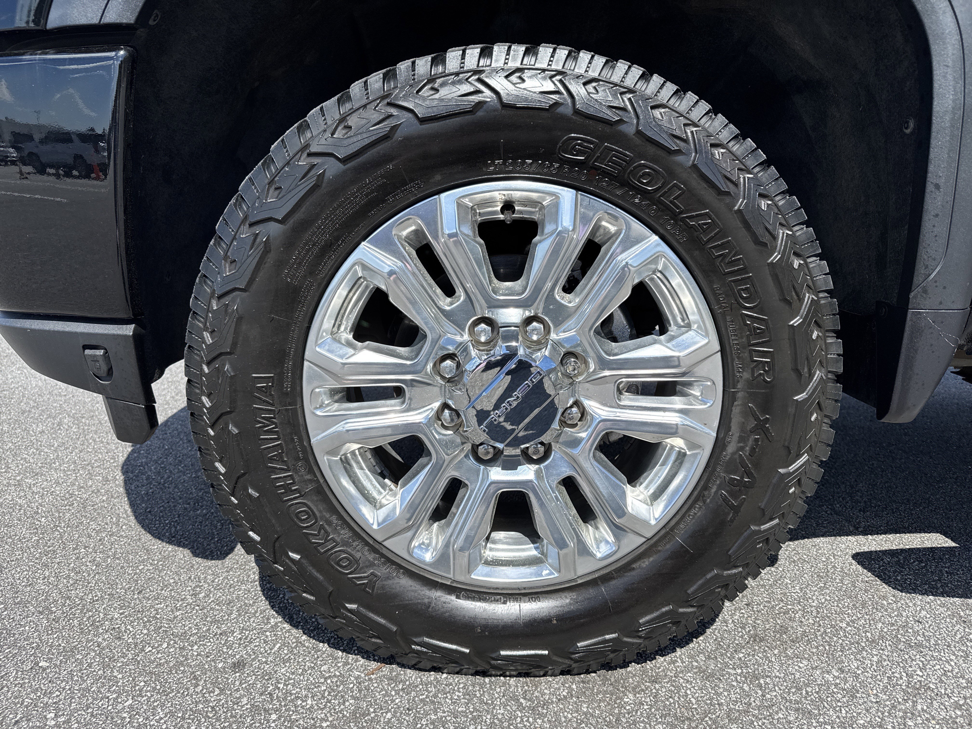 Used 2023 GMC Sierra 2500 Denali image 12