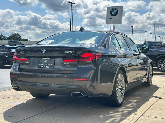 Used 2023 BMW 530i xDrive w/ Premium Package AWD/4WD image 9