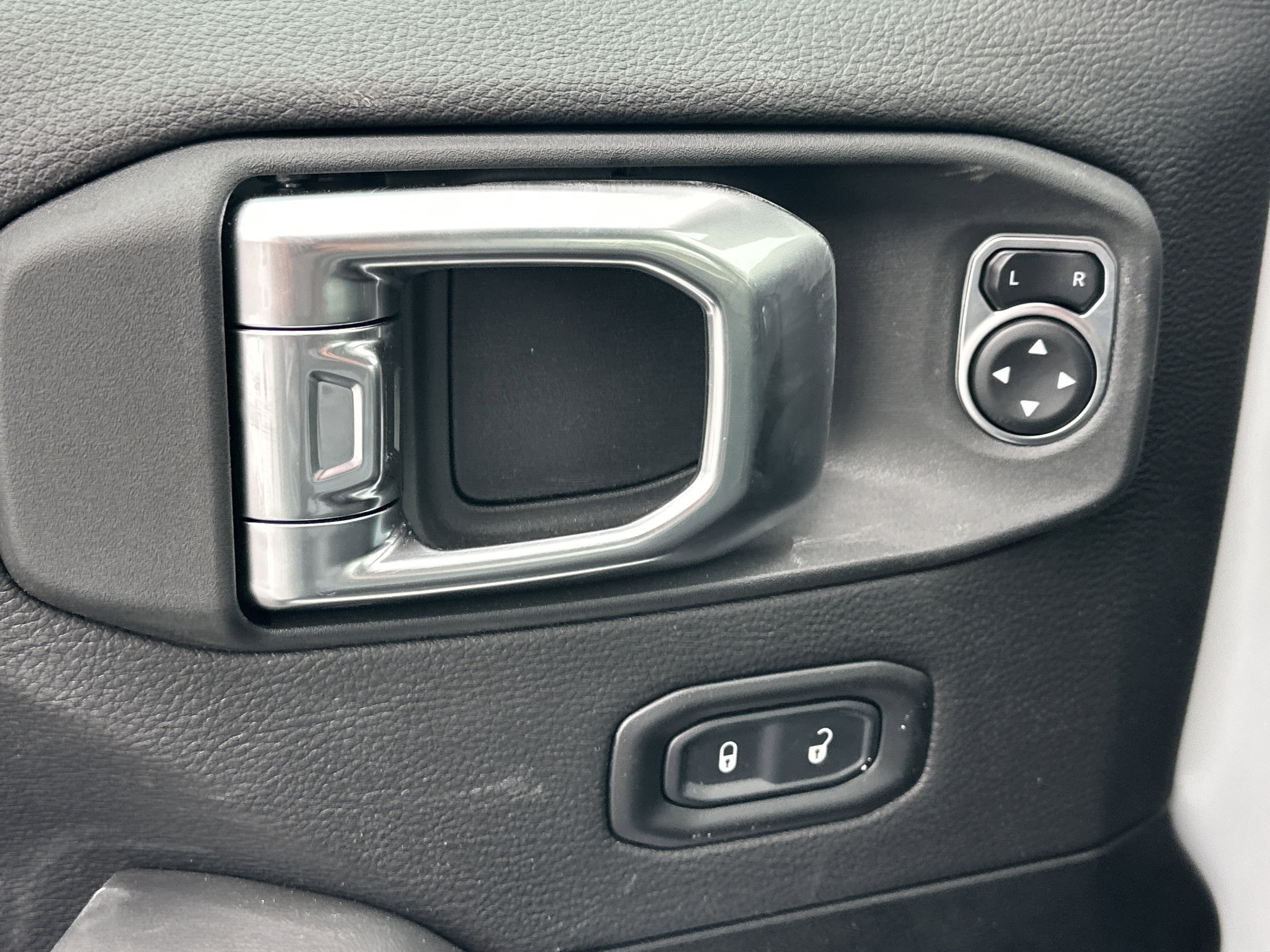 New 2026 Jeep Gladiator Rubicon image 13