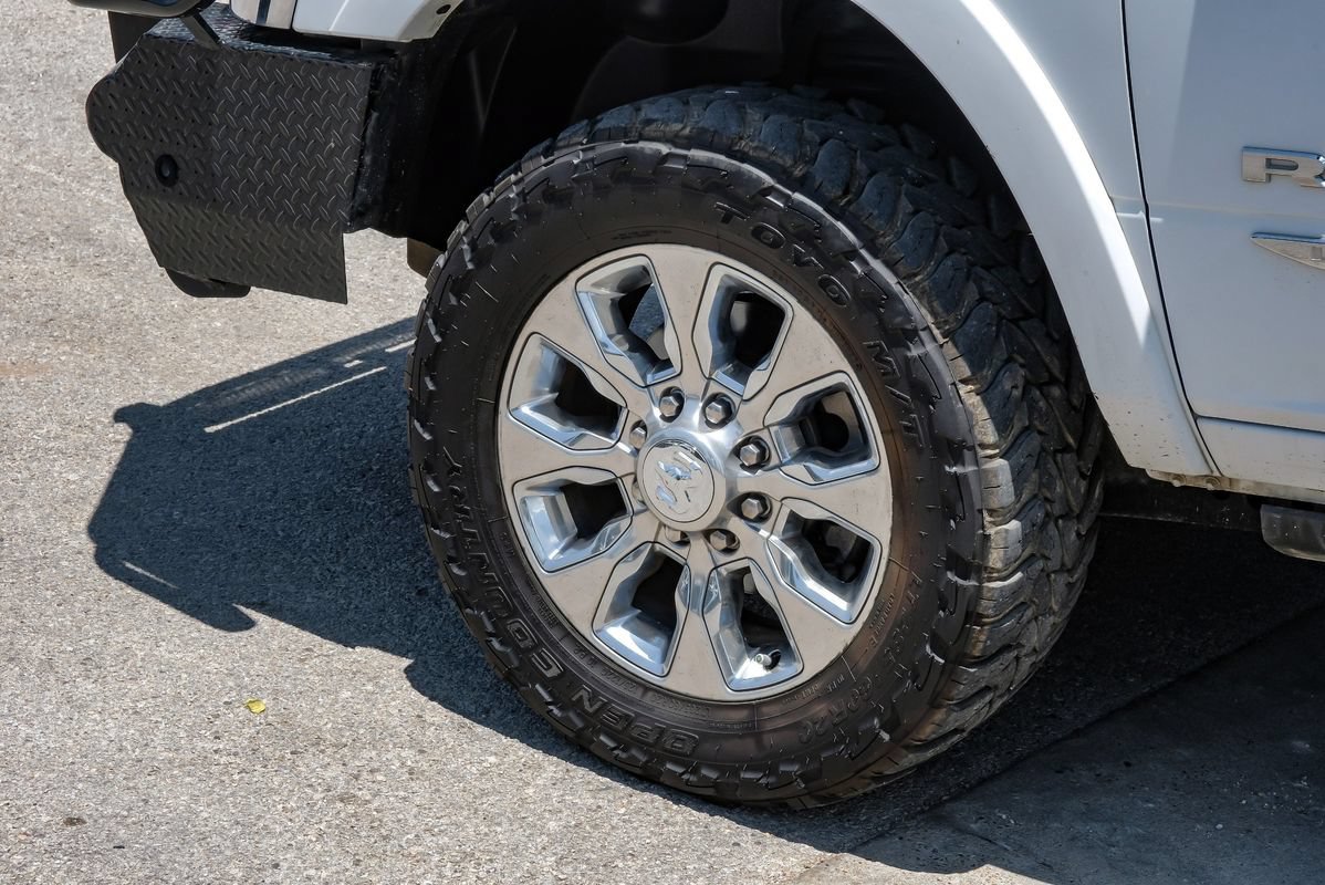 Used 2022 RAM 2500 Limited AWD/4WD image 63