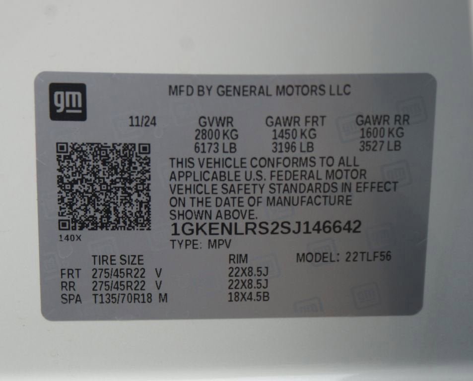 Used 2025 GMC Acadia Denali w/ LPO, Floor Liner Package FWD image 30