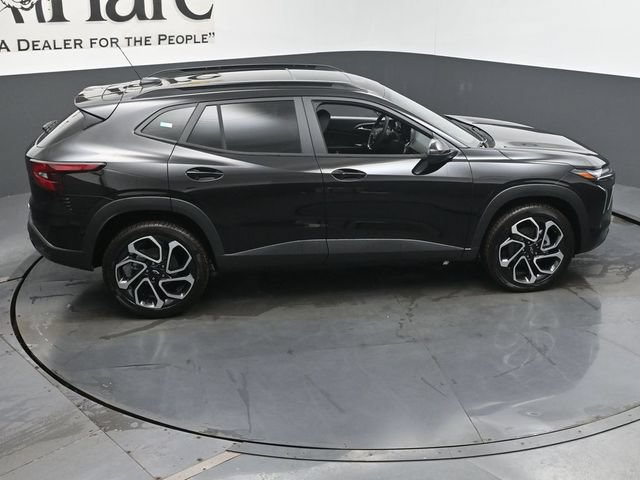 New 2026 Chevrolet Trax RS FWD image 17
