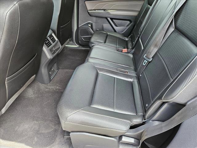 Used 2022 Volkswagen Atlas Cross Sport SE image 18