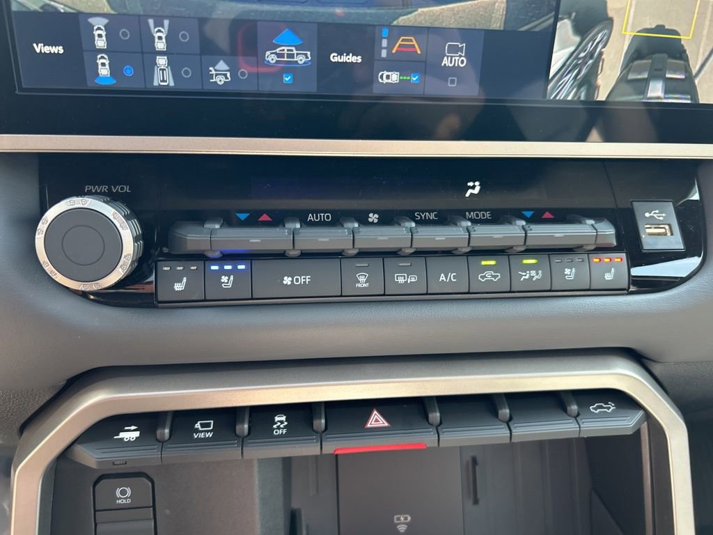 New 2026 Toyota Tundra Platinum image 40