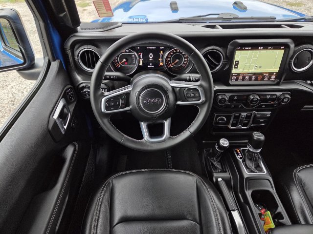 Used 2022 Jeep Gladiator Overland w/ Popular Equipment Package AWD/4WD image 10