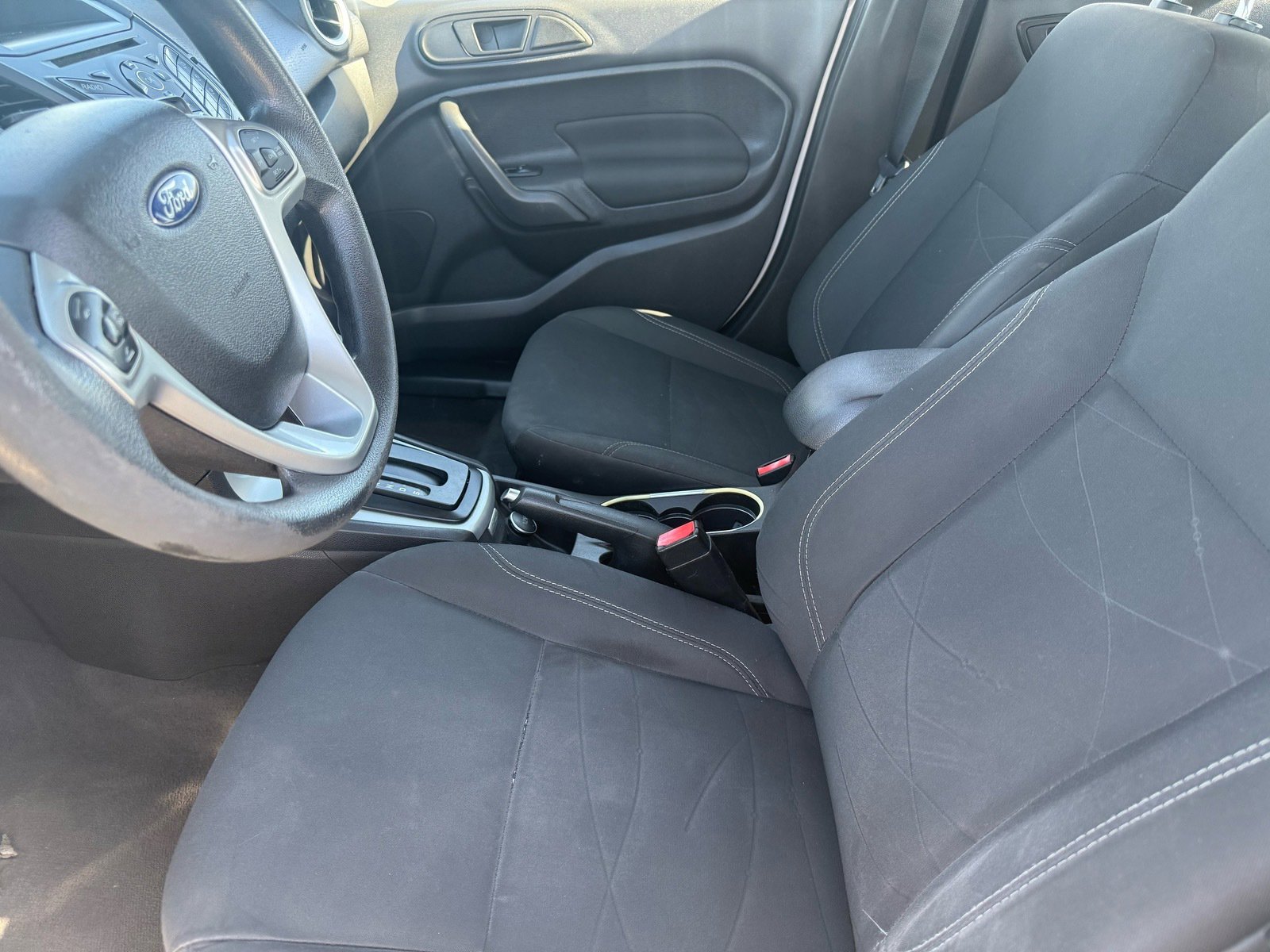 Used 2019 Ford Fiesta SE image 17