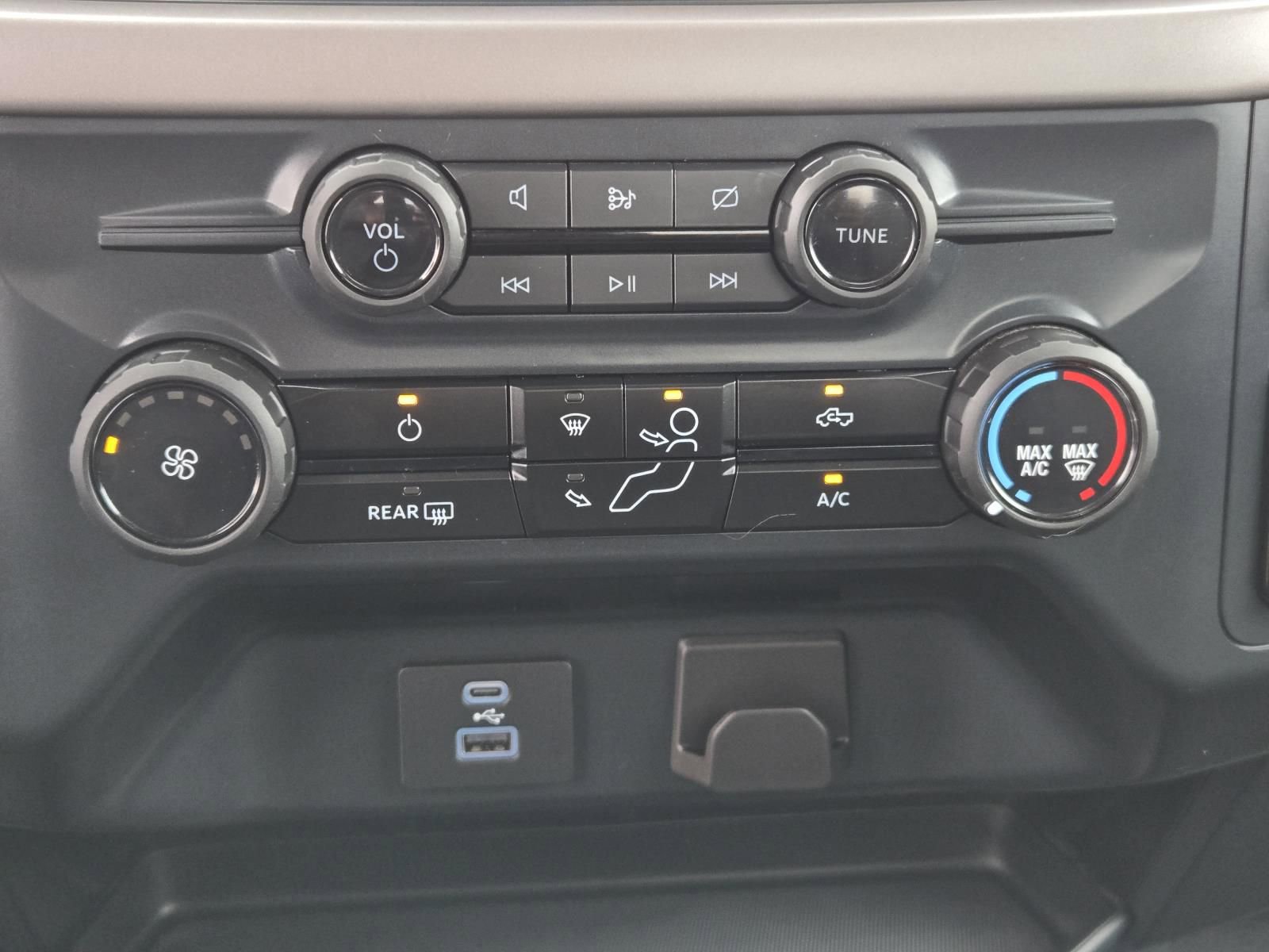 Used 2024 Ford F150 XL w/ Equipment Group 103A High AWD/4WD image 14