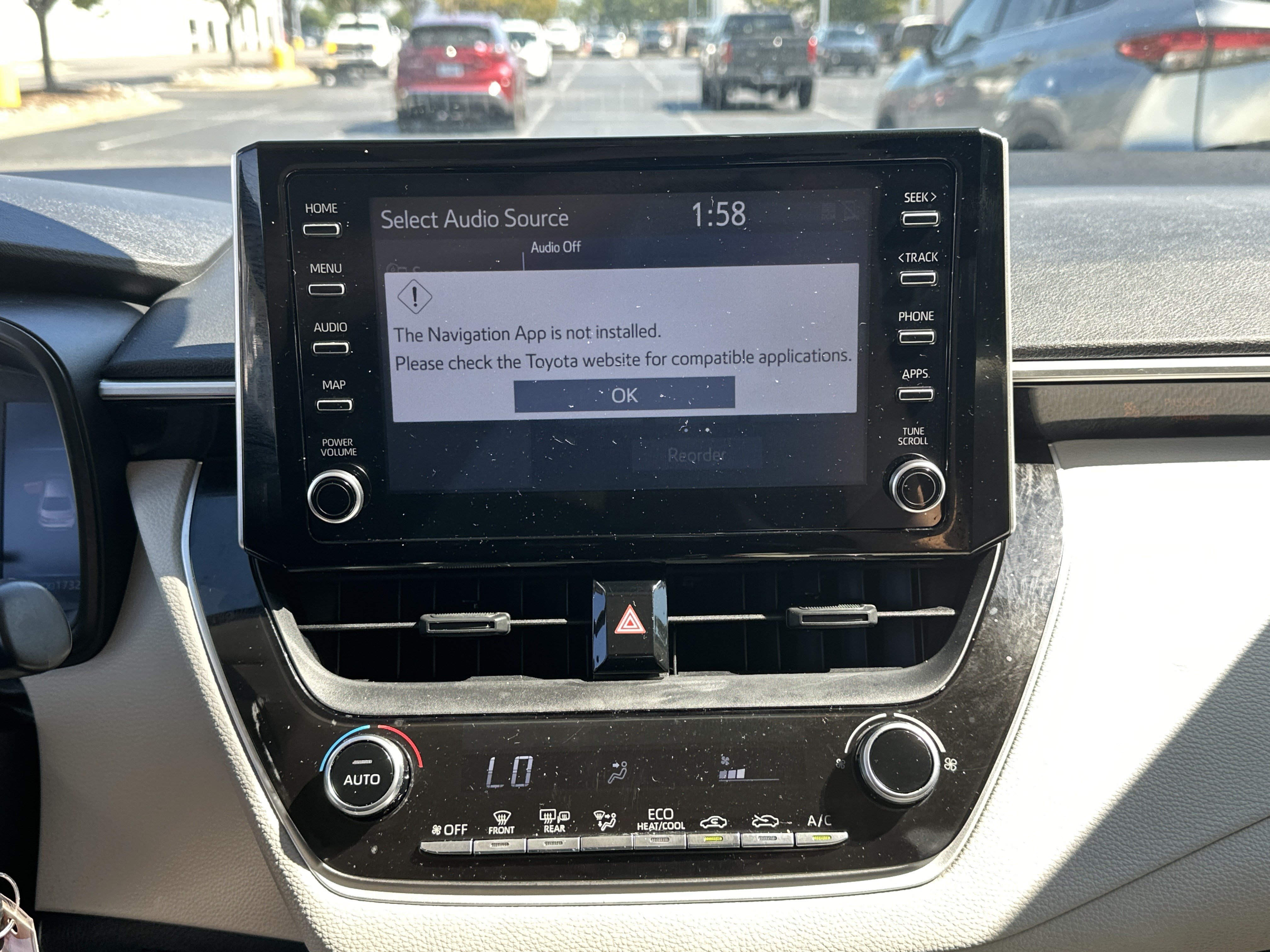 Used 2020 Toyota Corolla LE FWD image 24