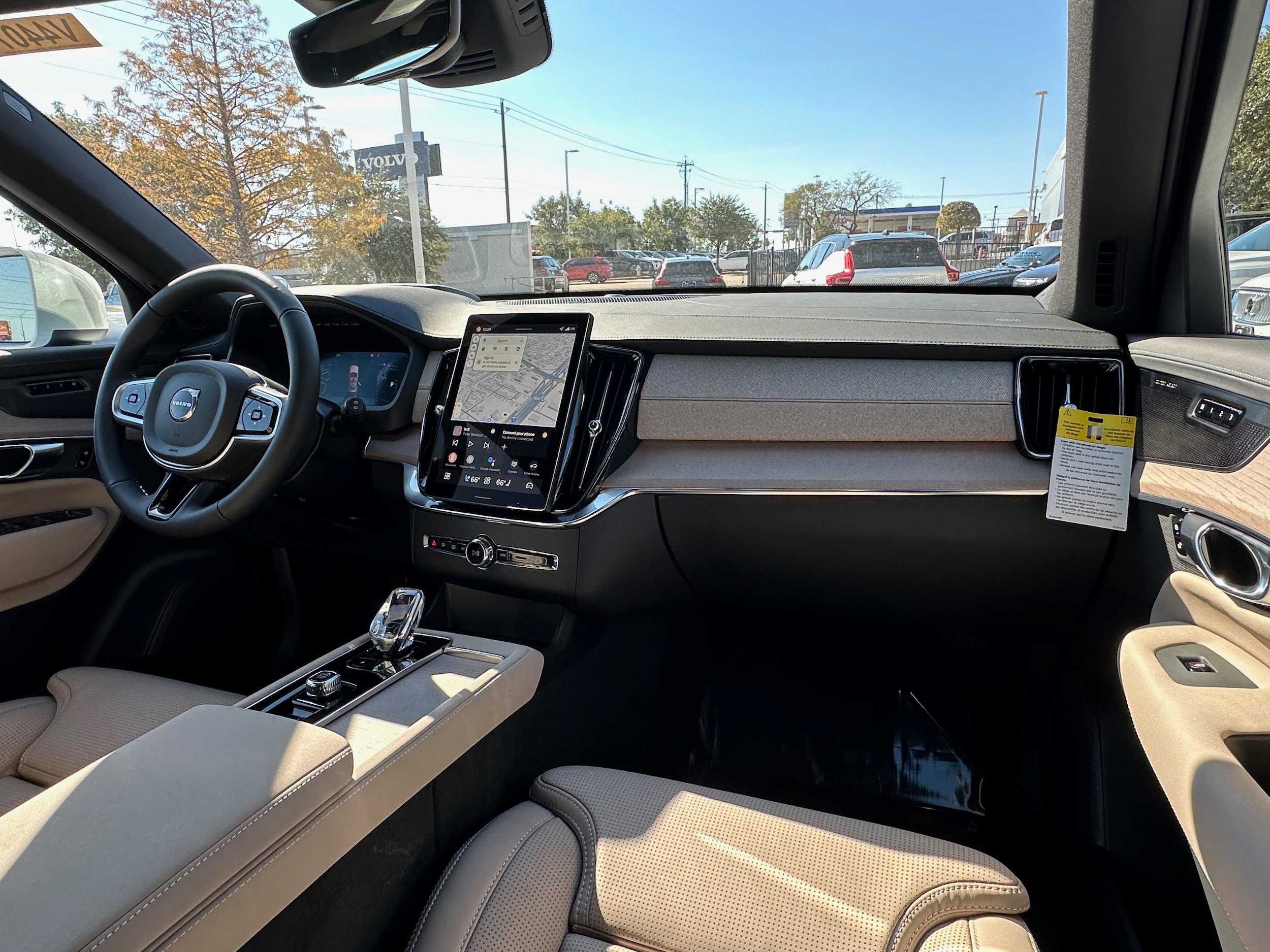 New 2026 Volvo XC90 B6 Ultra w/ Protection Package image 11