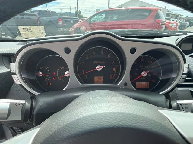 Used 2007 Nissan 350Z Touring RWD image 18