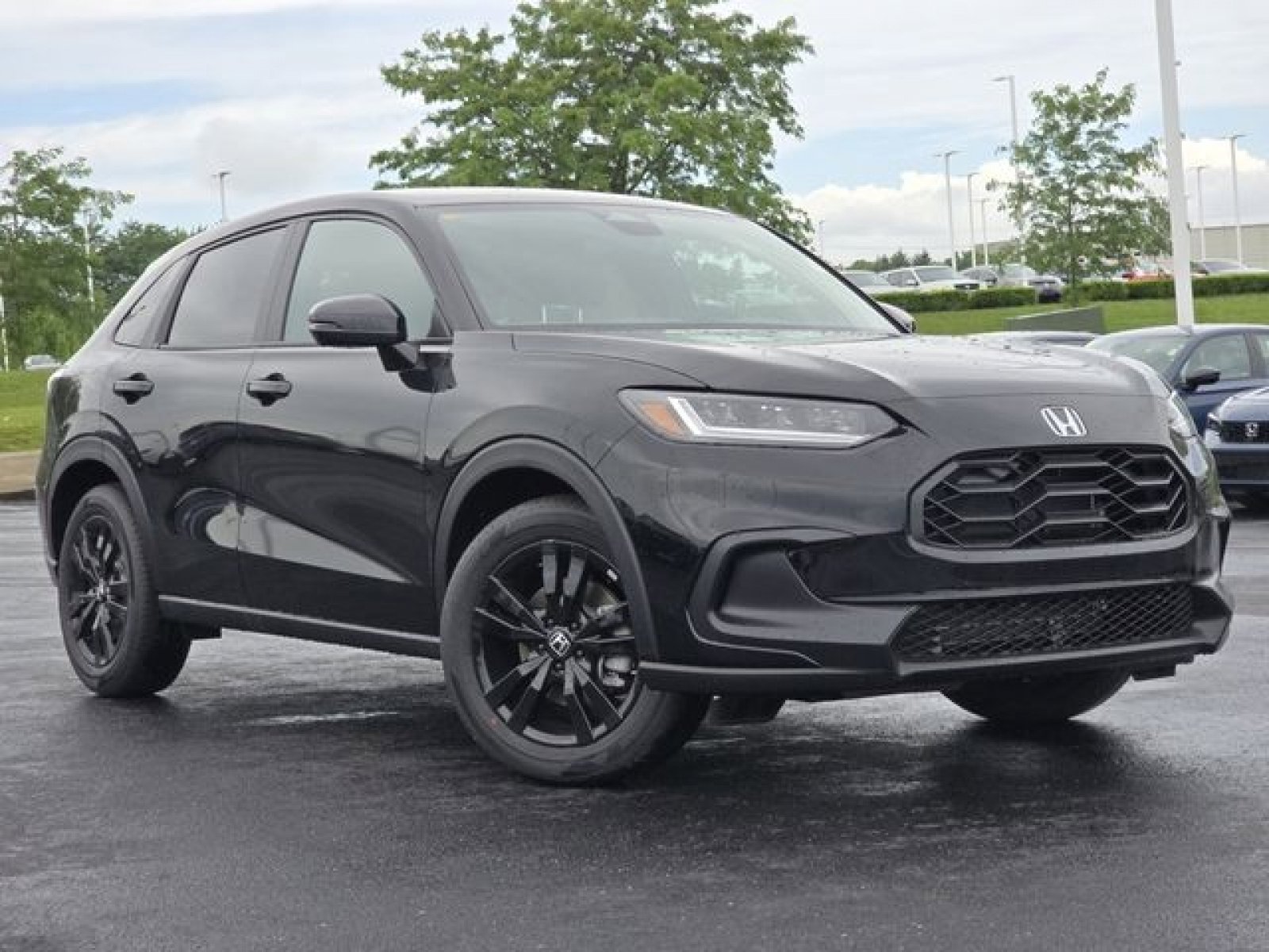 New 2026 Honda HR-V Sport image 2