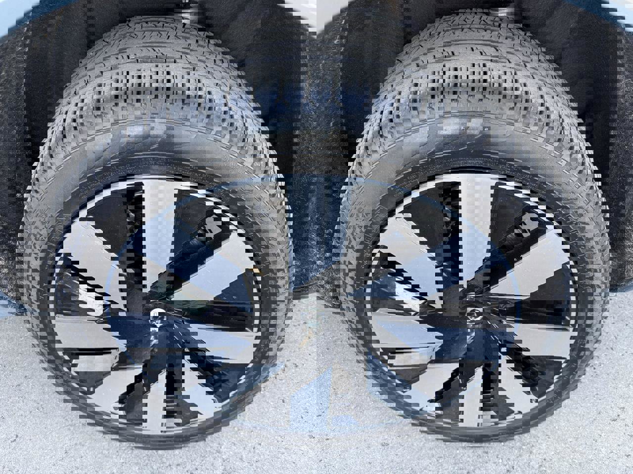 Used 2023 Volvo XC90 T8 Ultimate image 60