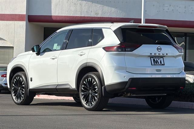 New 2026 Nissan Rogue Dark Armor FWD image 6