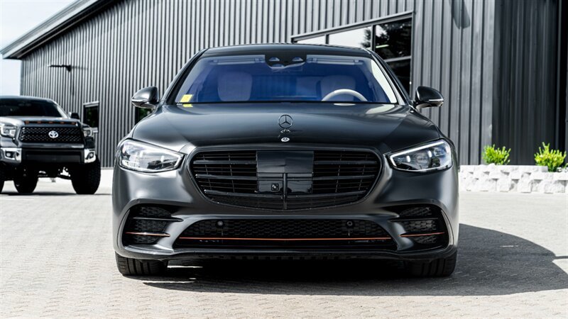 Used 2022 Mercedes-Benz S 500 4MATIC image 4