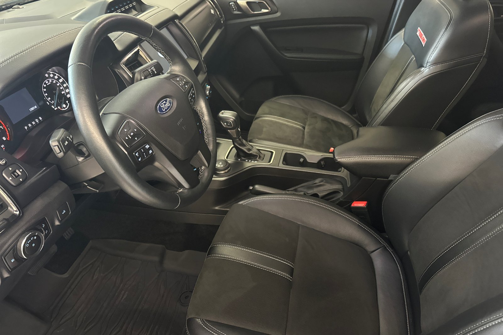 Used 2023 Ford Ranger Lariat w/ Tremor Off-Road Package AWD/4WD image 10