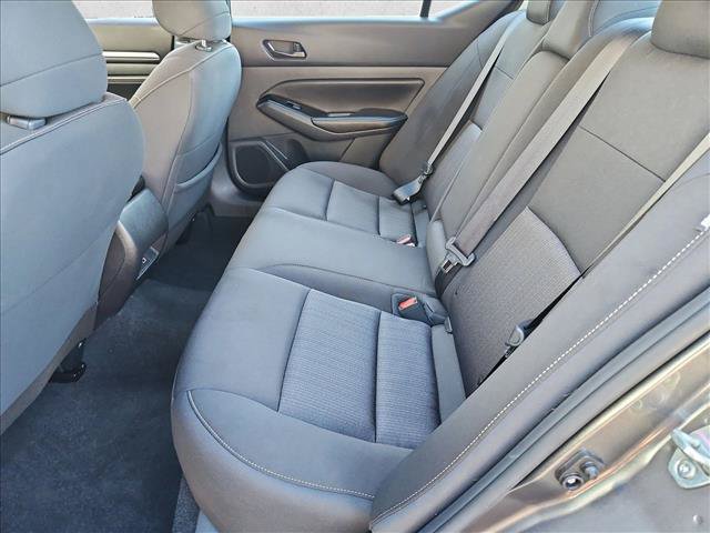 Used 2023 Nissan Altima 2.5 SV w/ SV Premium Package FWD image 20