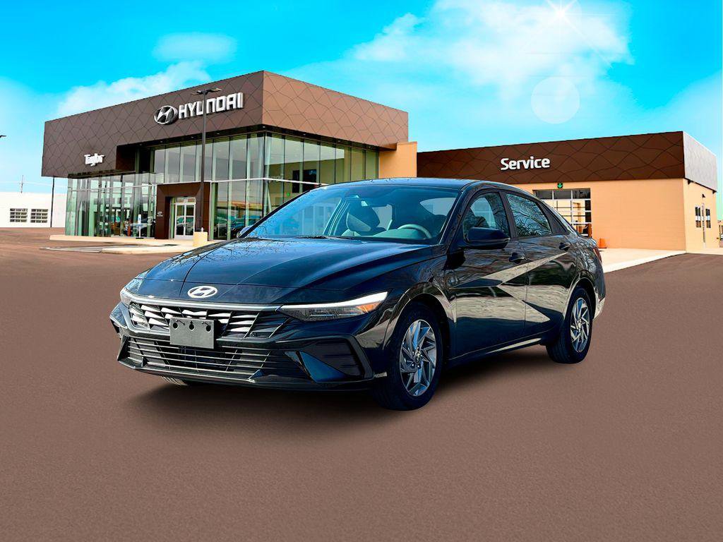 New 2025 Hyundai Elantra Blue