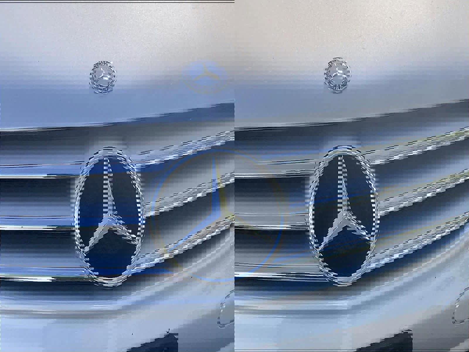 Used 2008 Mercedes-Benz SL 550 image 29