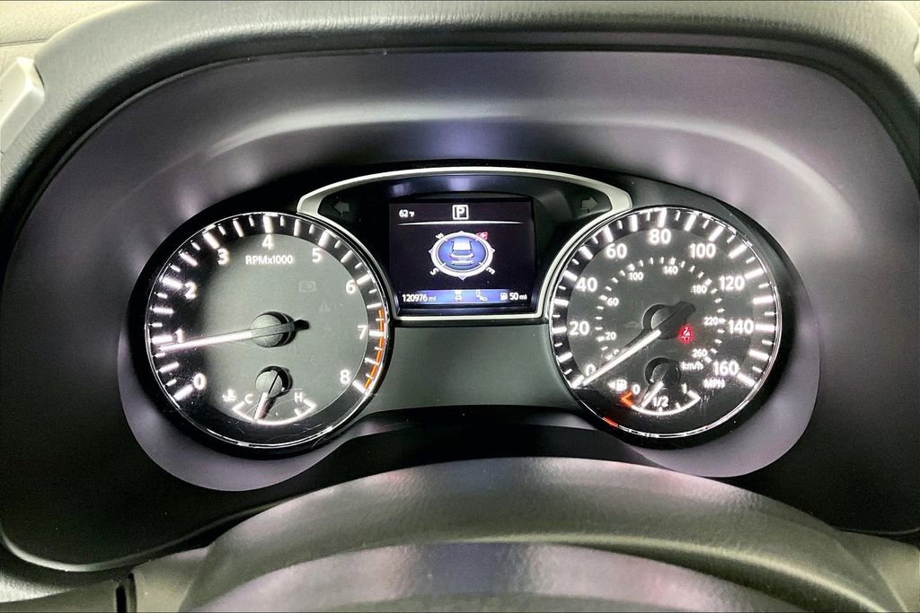 Used 2018 Nissan Pathfinder Platinum image 20