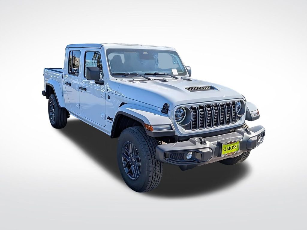 New 2026 Jeep Gladiator Sport AWD/4WD image 1