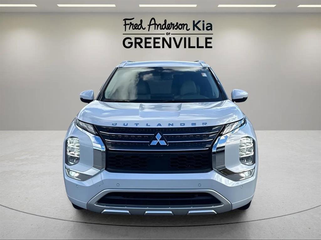 Used 2023 Mitsubishi Outlander SEL image 8