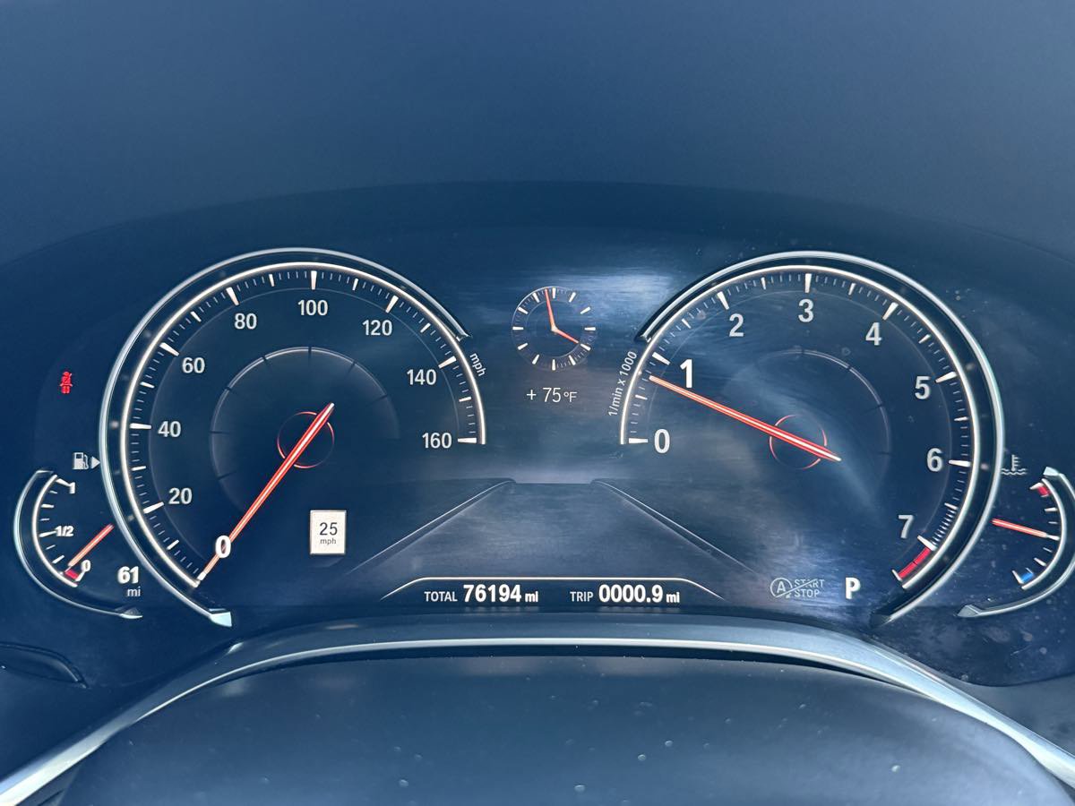 Used 2019 BMW 740i image 19