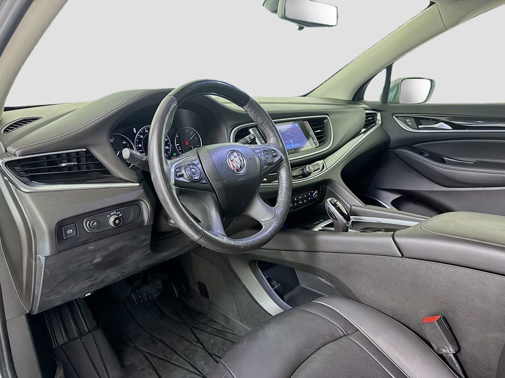 Used 2020 Buick Enclave Avenir w/ Avenir Technology Package AWD/4WD image 9