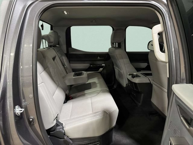 Used 2024 Toyota Tundra Limited AWD/4WD image 28