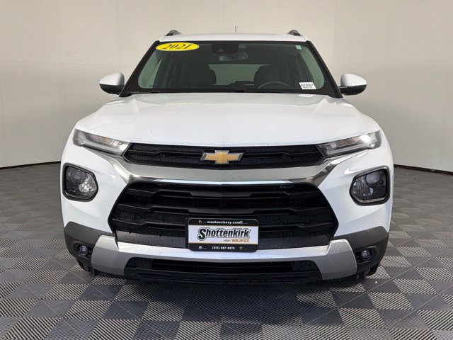 Used 2021 Chevrolet TrailBlazer LT w/ Convenience Package FWD image 3