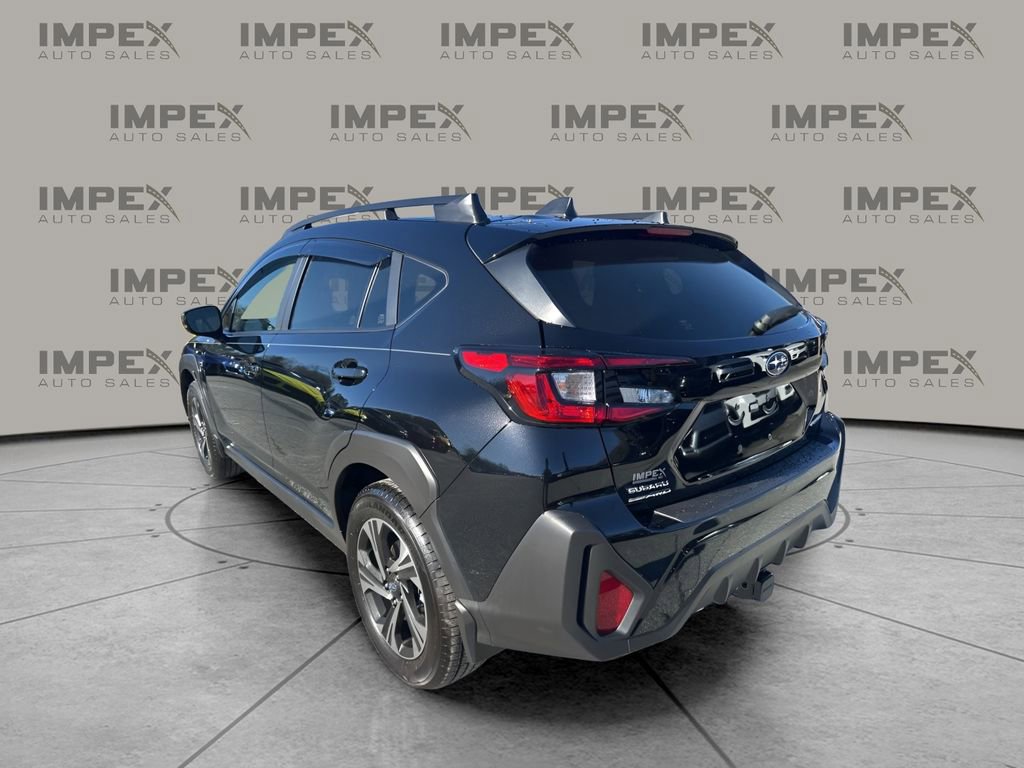 Used 2024 Subaru Crosstrek 2.0i Premium image 3