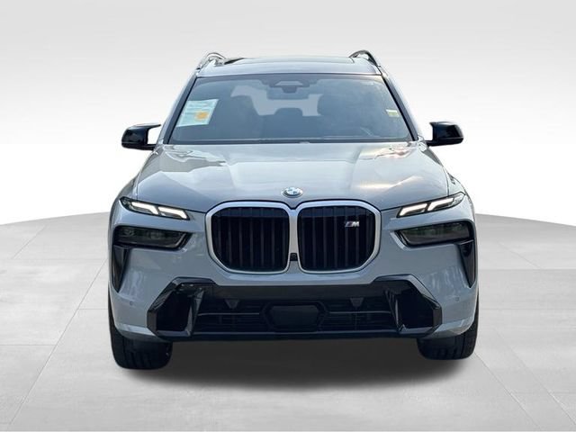 Used 2026 BMW X7 M60i AWD/4WD image 13