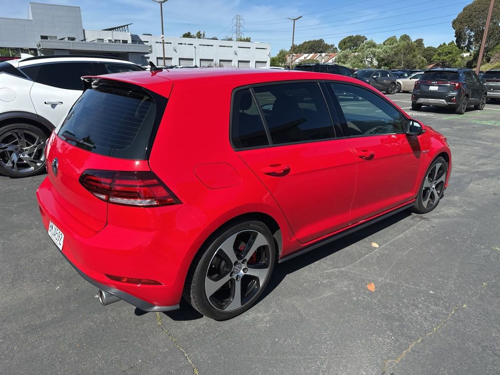 Used 2019 Volkswagen Golf 4-Door image 7