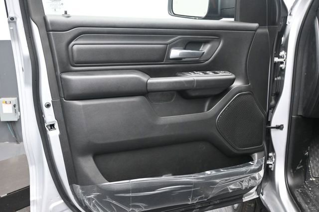 New 2026 RAM 1500 Express AWD/4WD image 19