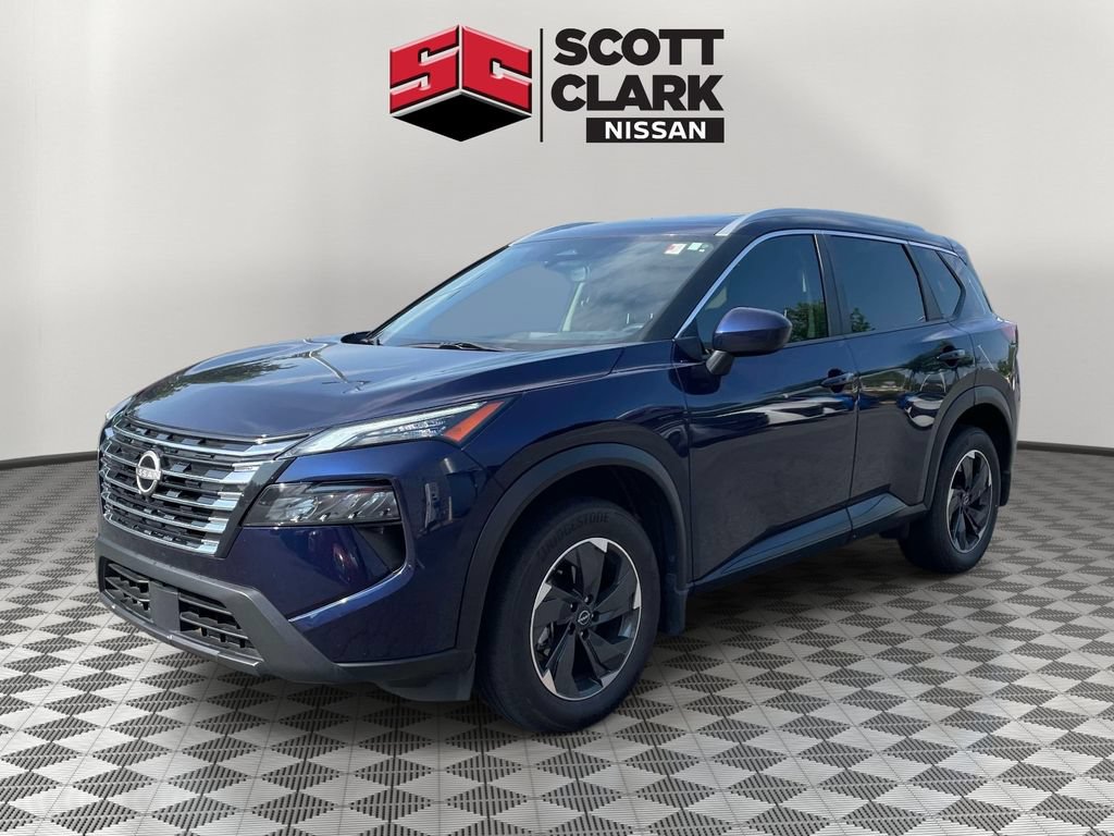 Used 2024 Nissan Rogue SV w/ SV Premium Package FWD image 3