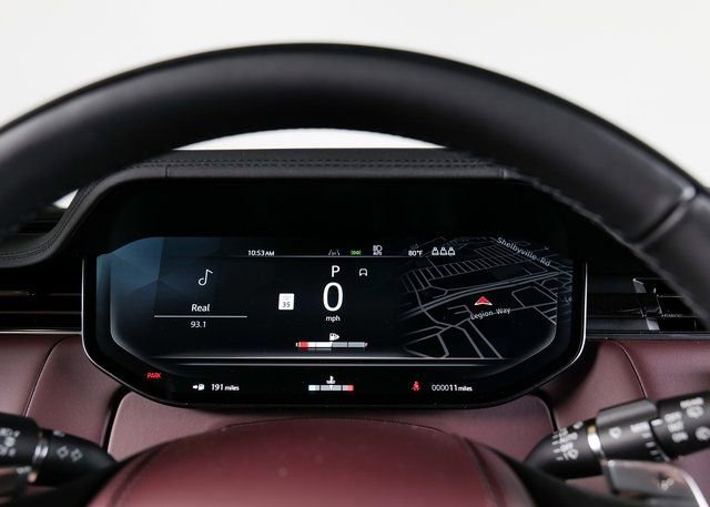 New 2025 Land Rover Range Rover SE image 16