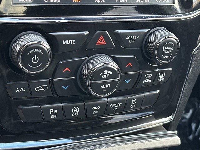 Used 2021 Jeep Grand Cherokee Trailhawk w/ Trailhawk Luxury Group image 14