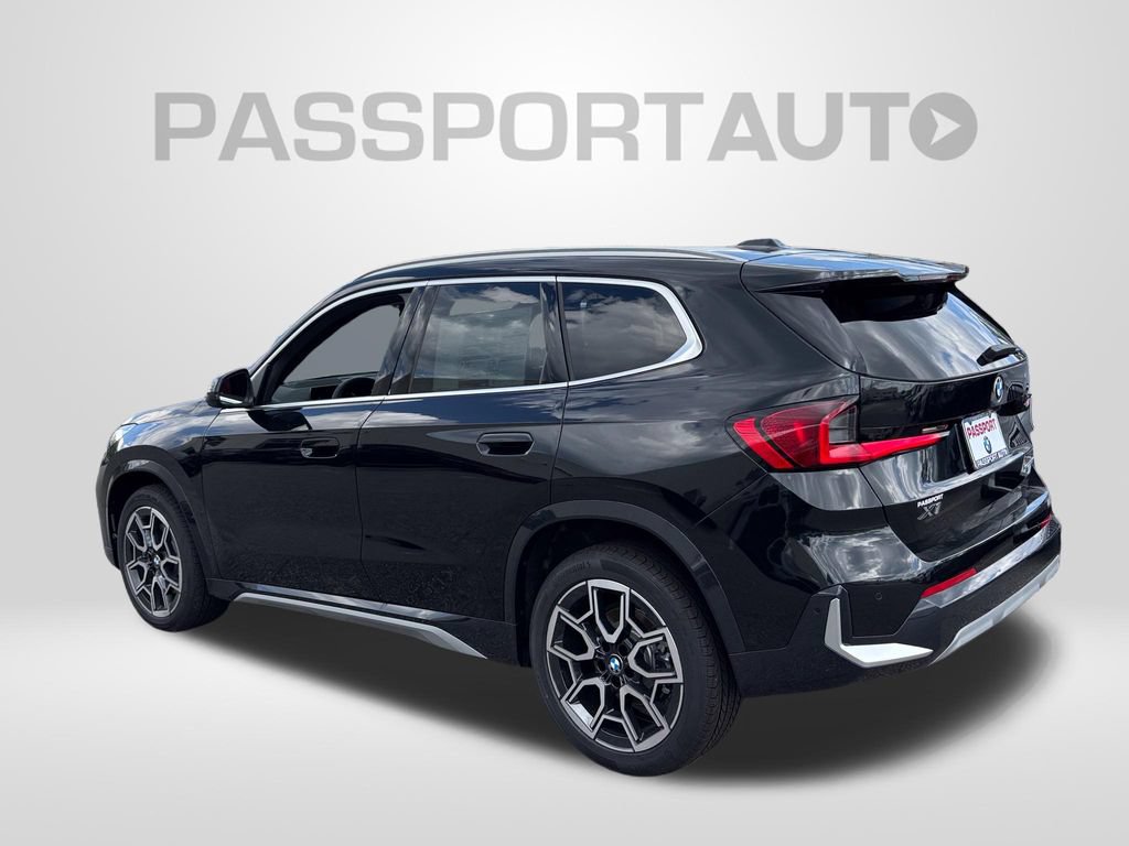 New 2027 BMW X1 xDrive28i AWD/4WD image 3