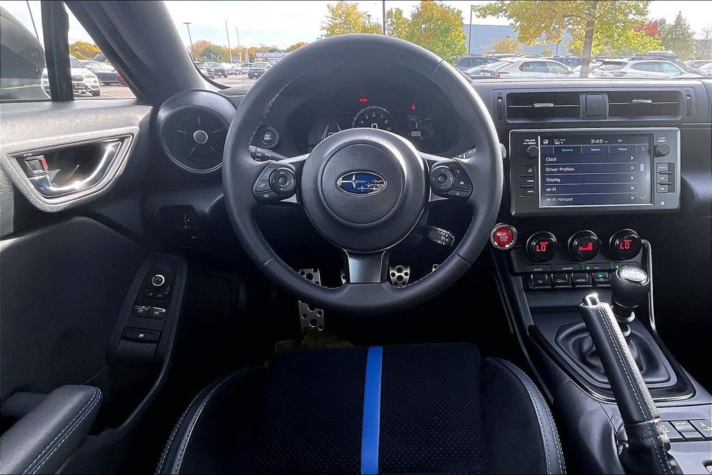Certified 2025 Subaru BRZ tS RWD image 5