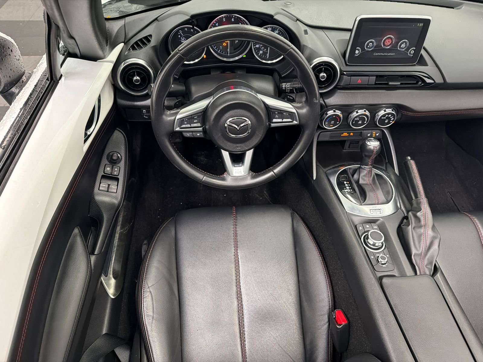 Used 2017 MAZDA MX-5 Miata Grand Touring image 18