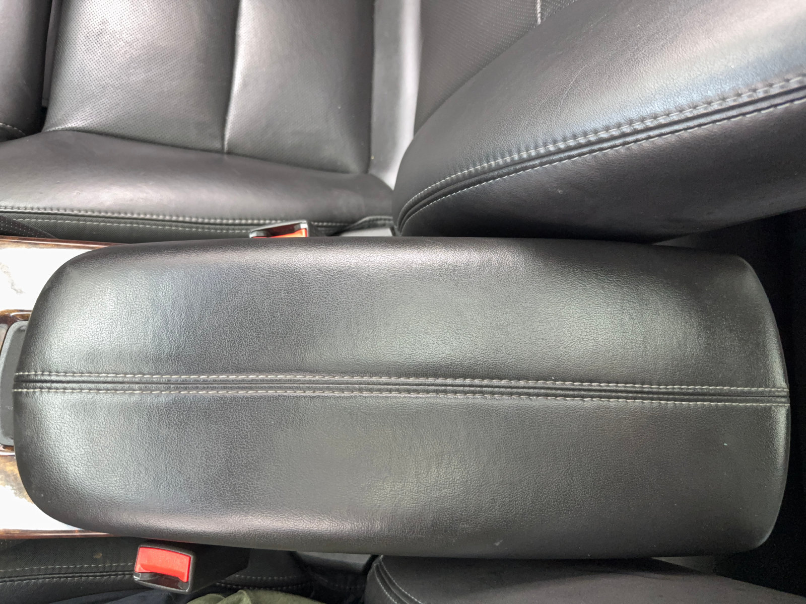 Used 2013 Cadillac XTS Premium FWD image 29
