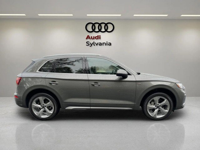 Certified 2023 Audi Q5 2.0T Premium Plus w/ Premium Plus Package AWD/4WD image 9
