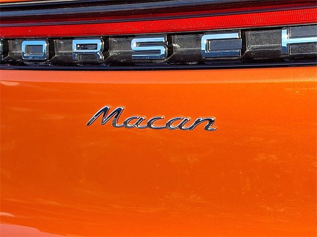 Used 2025 Porsche Macan image 33
