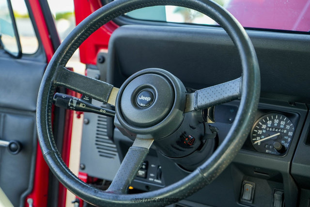 Used 1991 Jeep Wrangler Renegade AWD/4WD image 35