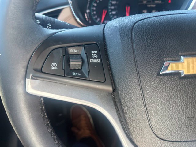 Used 2018 Chevrolet Trax LT w/ LT Convenience Package AWD/4WD image 13