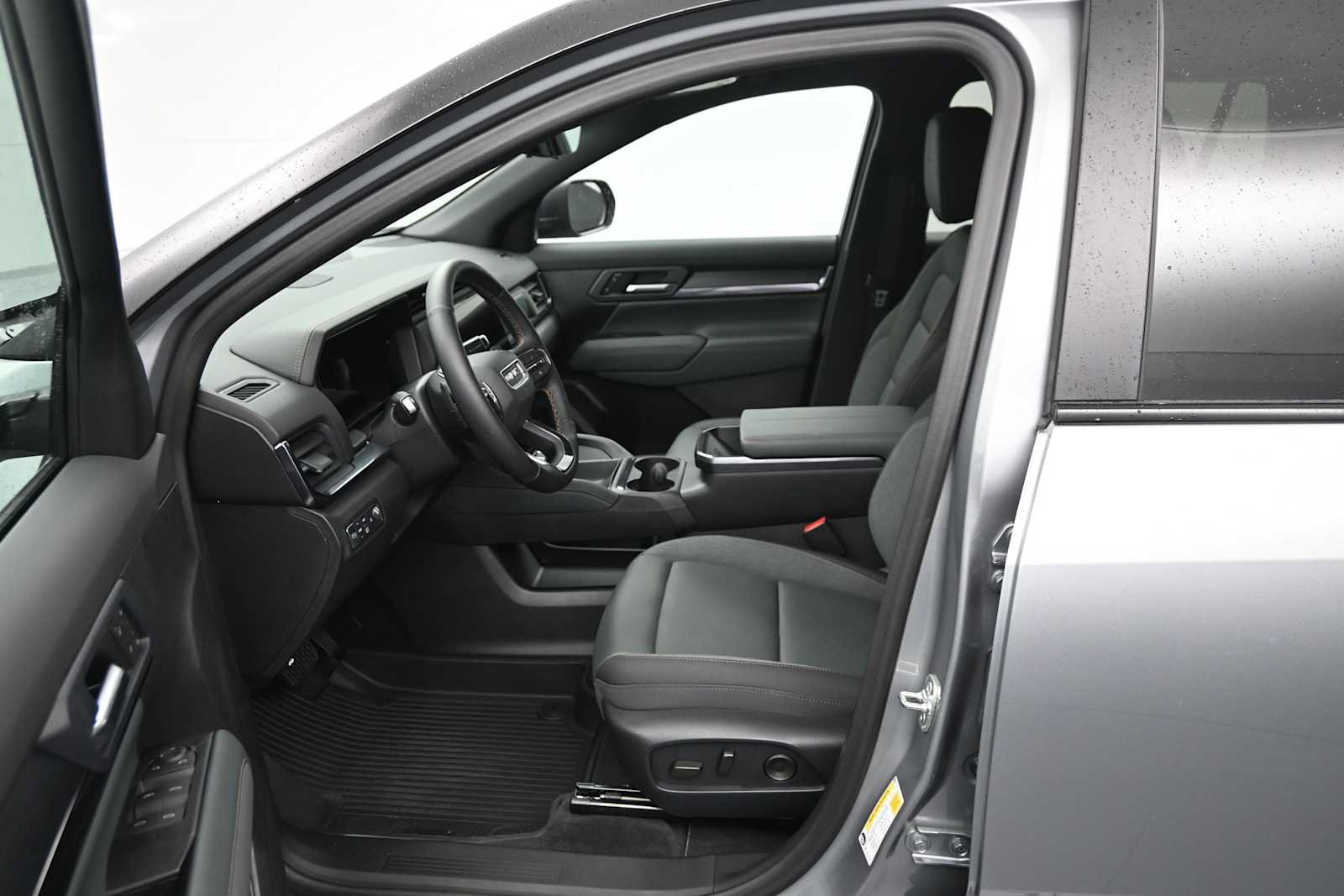 Used 2026 GMC Terrain AT4 w/ Convenience Package III AWD/4WD image 10