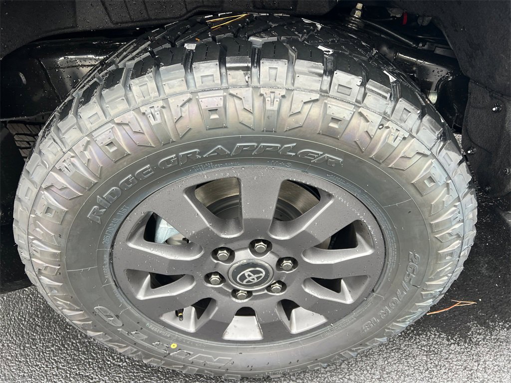 New 2026 Toyota Land Cruiser image 17